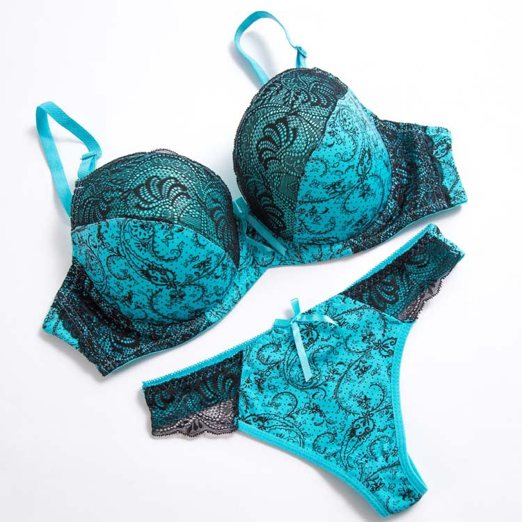 Plus Size Lace Color Matching Underwear Set for Comfortable Everyday Wear
