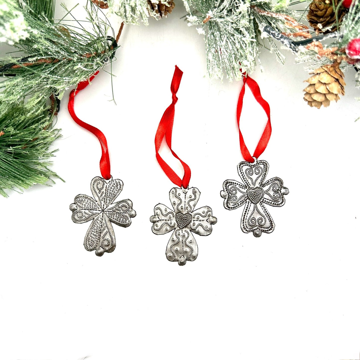Three Crosses Ornament Set